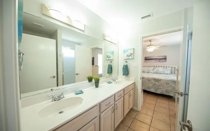 Ev, Birden Çok Yatak, Veranda (Sol Searcher)