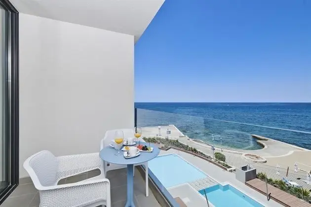 Premium room with balcony, Sea view - Family
