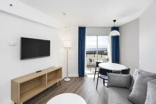 Apartment 1 Bedroom Puerto Marina View (2+2)