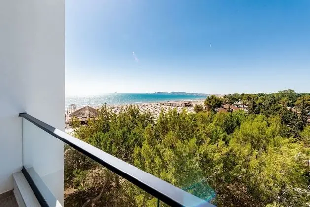 Sol Room Sea View