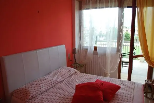 Dört Kişilik Oda, Bağlantılı Odalar