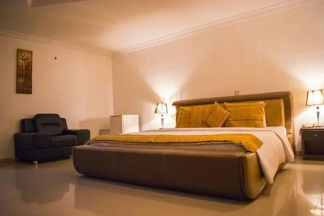 Deluxe Tek Büyük Yataklı Oda