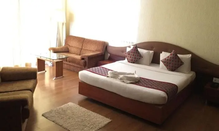 Deluxe Tek Büyük Yataklı Oda, 1 Çift Kişilik Yatak, Sigara İçilmez, Bahçe Manzaralı