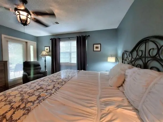 Daire (Solace Space @ Foothills - CLOSE TO A)
