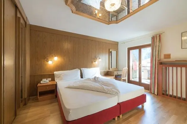 Comfort Tek Büyük Yataklı Oda