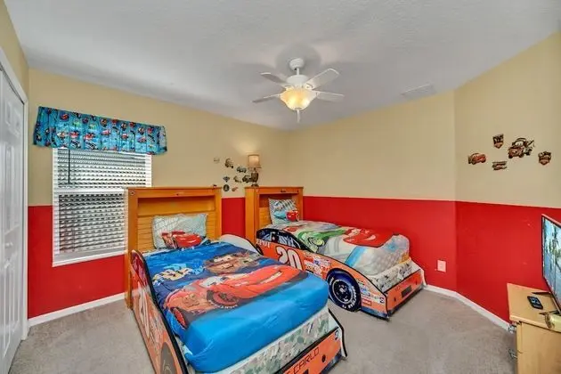 Ev (Solana Pool Home in Davenport FL)