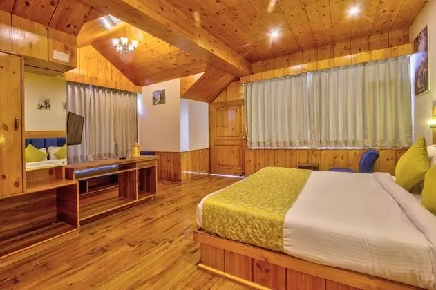 Luxury Oda