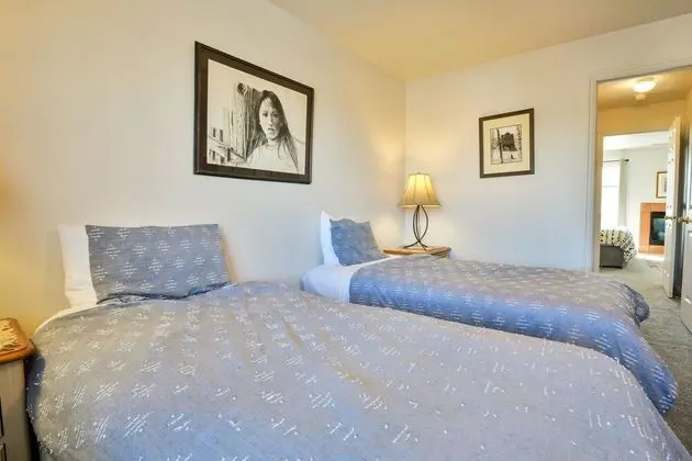 Apart Daire, Birden Çok Yatak, Sıcak Su Havuzu, Dağ Manzaralı (Solano Vallejo 3340)
