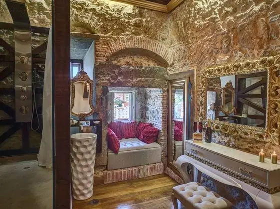 Deluxe Tek Büyük Yataklı Oda, Şehir Manzaralı