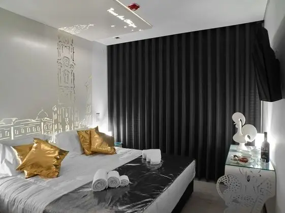 Deluxe Tek Büyük Yataklı Oda