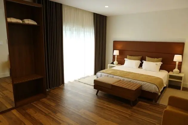 Deluxe Tek Büyük veya İki Ayrı Yataklı Oda, Balkon