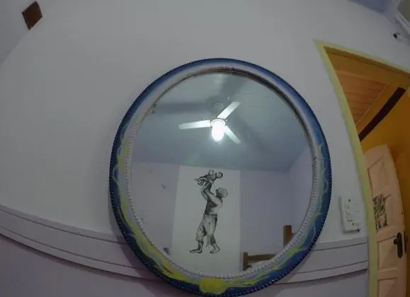 Q.1 - Cama em dormitorio misto para 6