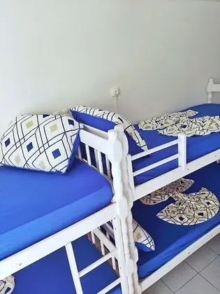 Standard Ortak Ranzalı Oda, Sadece kadınlar için