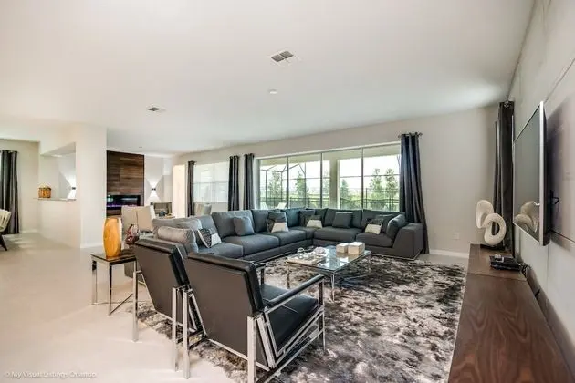 Villa (Solara Resort 9 Bedroom  6 Bathroom R)