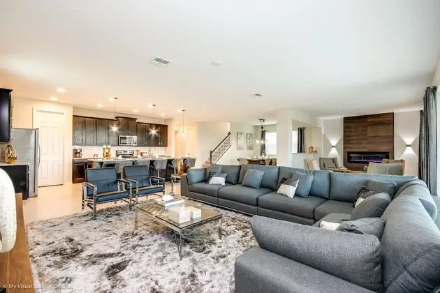 Villa (Solara Resort 9 Bedroom  6 Bathroom R)