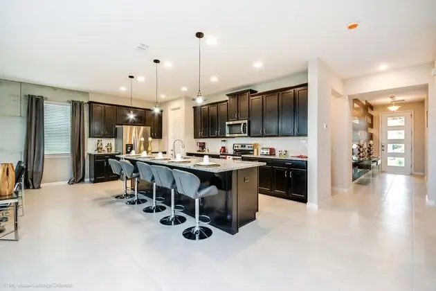 Villa (Solara Resort 9 Bedroom  6 Bathroom R)