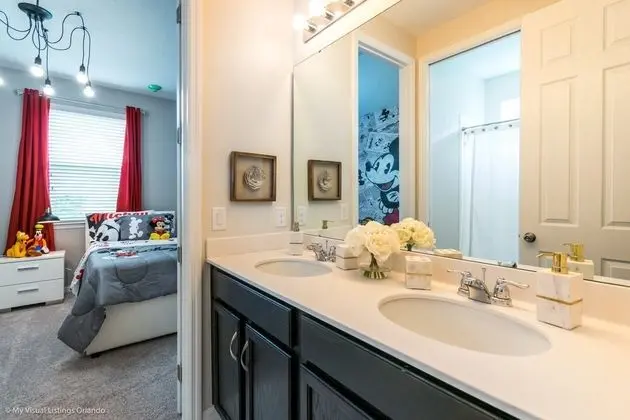 Villa (Solara Resort 9 Bedroom  6 Bathroom R)