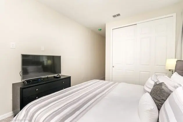 Villa (Solara Resort 9 Bedroom  6 Bathroom R)