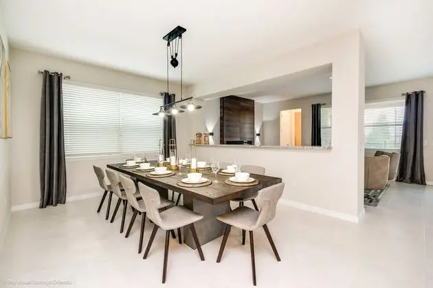 Villa (Solara Resort 9 Bedroom  6 Bathroom R)