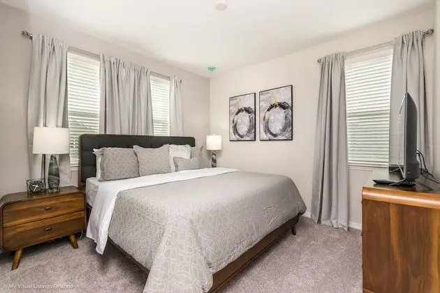 Villa (Solara Resort 9 Bedroom  6 Bathroom R)