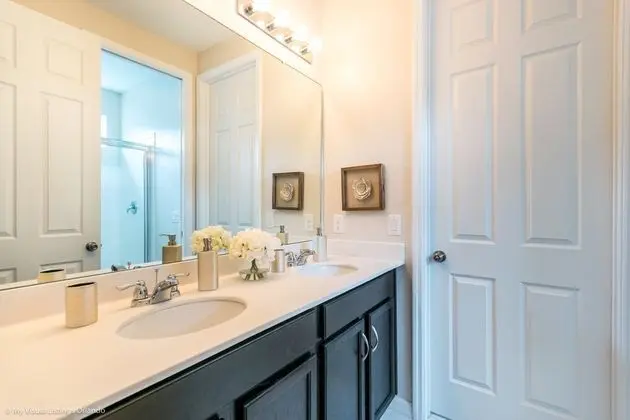 Villa (Solara Resort 9 Bedroom  6 Bathroom R)