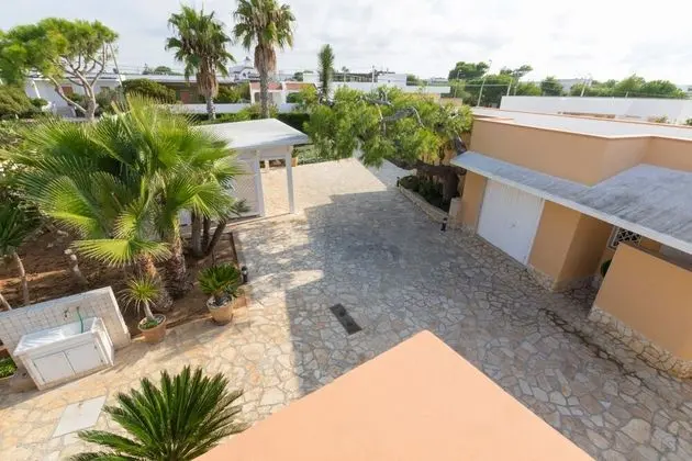 Deluxe Villa