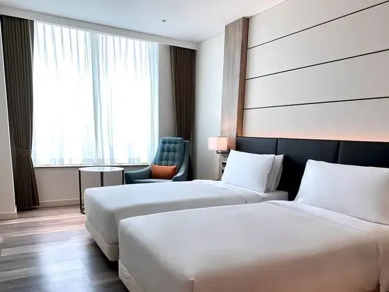 Deluxe Corner Twin Room, 2 Single Beds