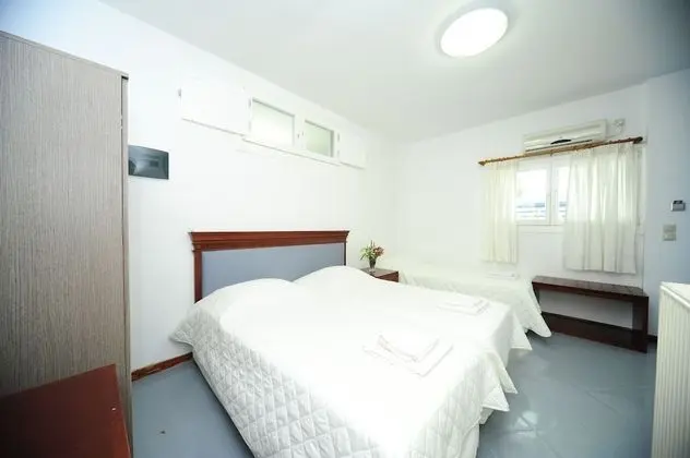 Economy Üç Kişilik Oda