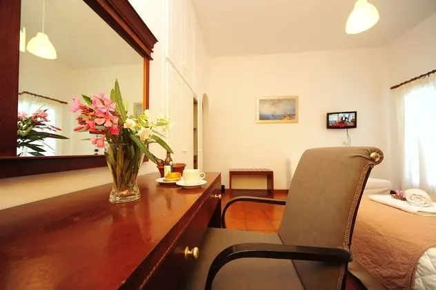 Standard Üç Kişilik Oda