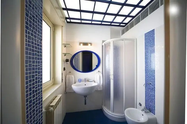Tek Büyük Yataklı Oda, 1 En Büyük (King) Boy Yatak