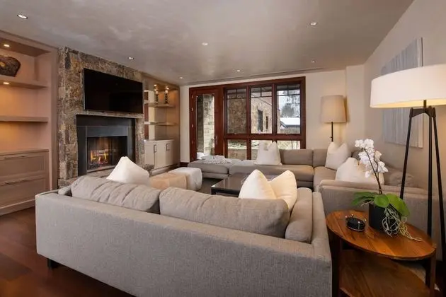 Premium Oda (Premium Four Bedroom Plus Den Residen)