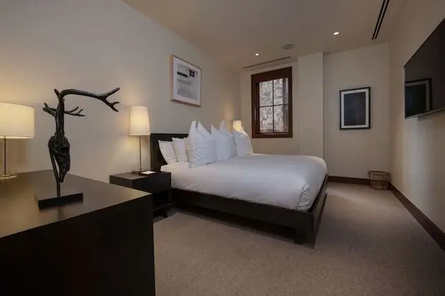 Premium Oda (Premium Four Bedroom Plus Den Residen)