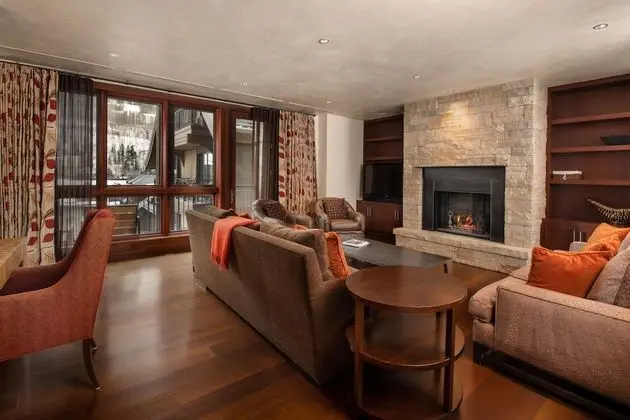Premium Oda (Premium Four Bedroom Plus Den Residen)