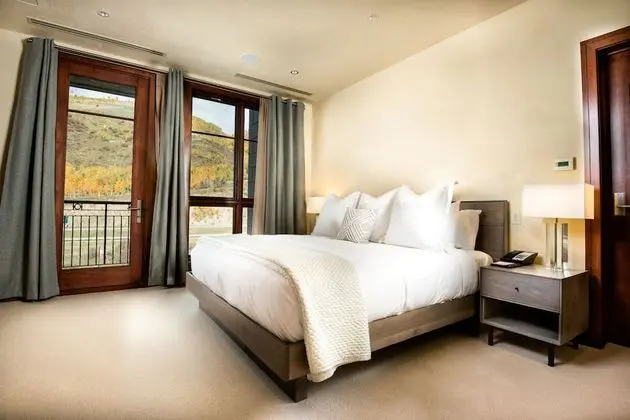 Two Bedroom plus den Standard Residence