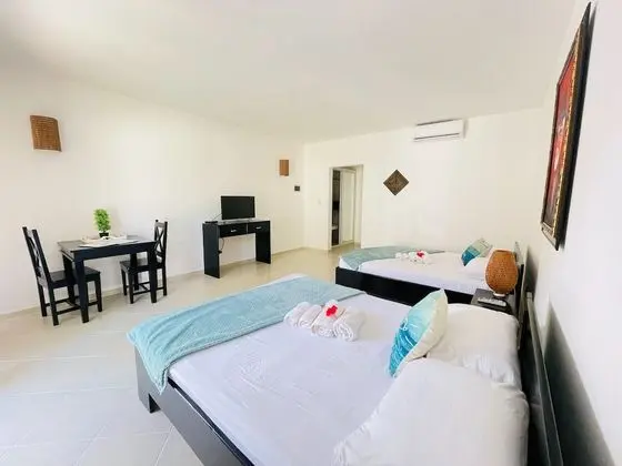 Deluxe Dört Kişilik Oda