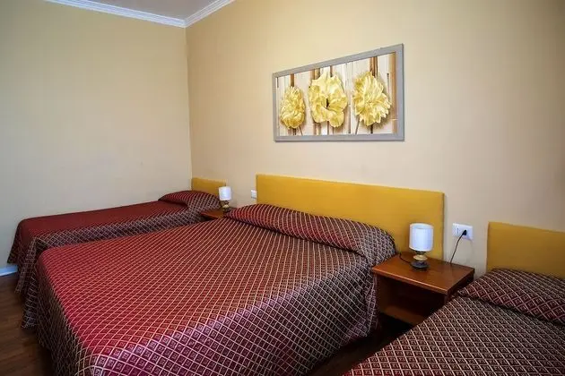 Üç Kişilik Oda, Özel Banyo