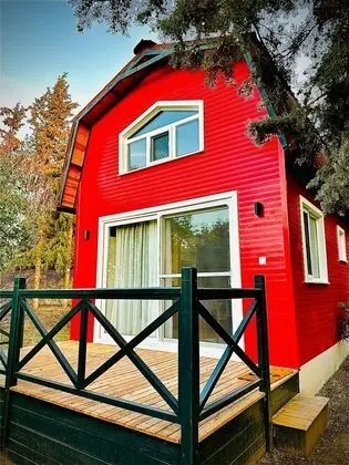 Kırmızı Tiny House
