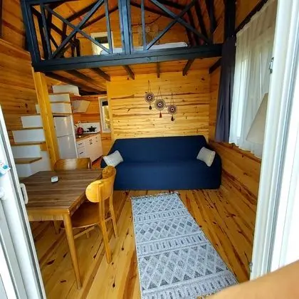 Kırmızı Tiny House