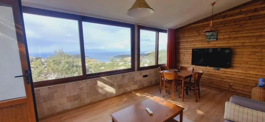 Studio Suite, Deniz ve Dağ Manzaralı, Bahçe Katı