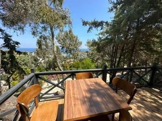 Asma Katlı Bungalow,Deniz ve Dağ Manzaralı,Verandalı