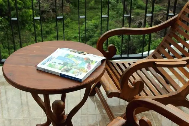 Deluxe Tek Büyük Yataklı Oda, Balkon, Plaj Kenarı