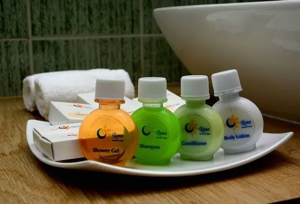 Deluxe Tek Büyük Yataklı Oda, Balkon, Plaj Kenarı