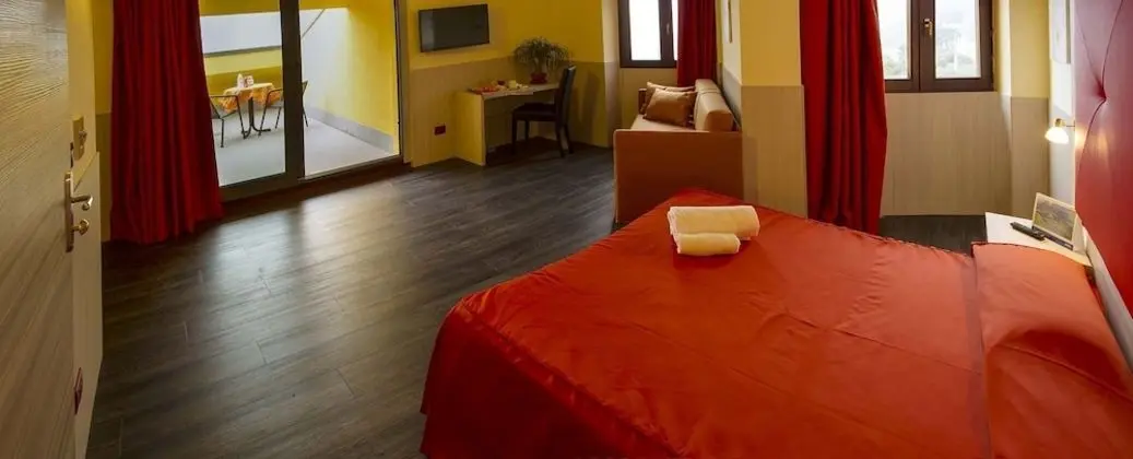 Tek Büyük Yataklı Oda, Manzaralı