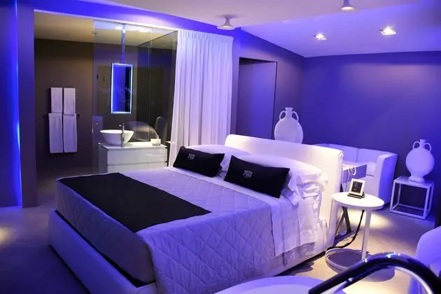 1 Çift Kişilik Veya 2 Tek Kişilik Yatak Luxury