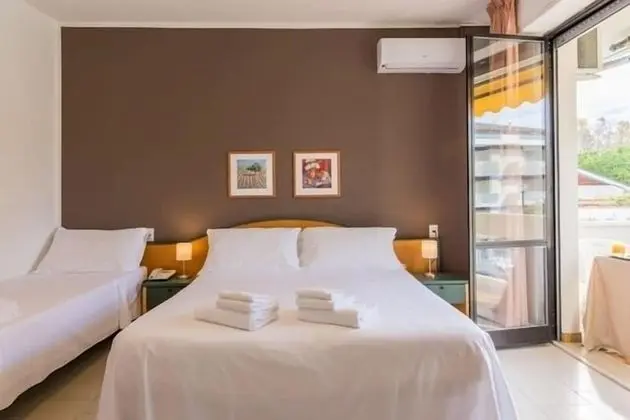 Üç Kişilik Oda, Balkon