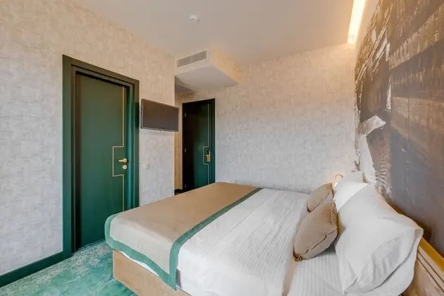 Standard Tek Büyük veya İki Ayrı Yataklı Oda