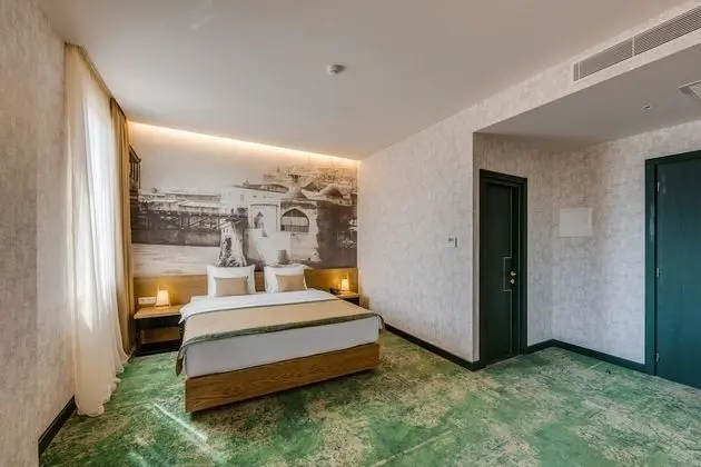 Superior Tek Büyük veya İki Ayrı Yataklı Oda, Şehir Manzaralı