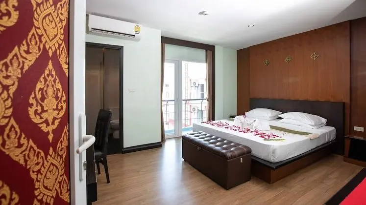 Deluxe Tek Büyük Yataklı Oda