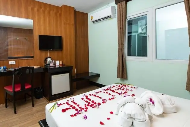 Standard Tek Büyük Yataklı Oda