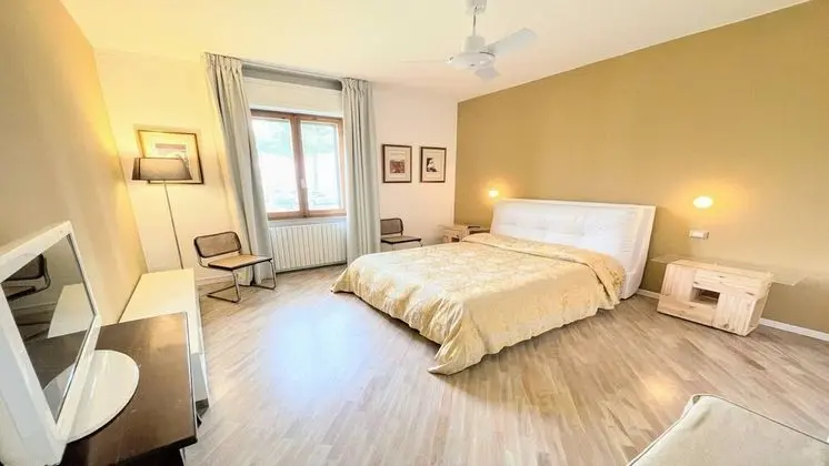 Villa, 6 Yatak Odası, Veranda